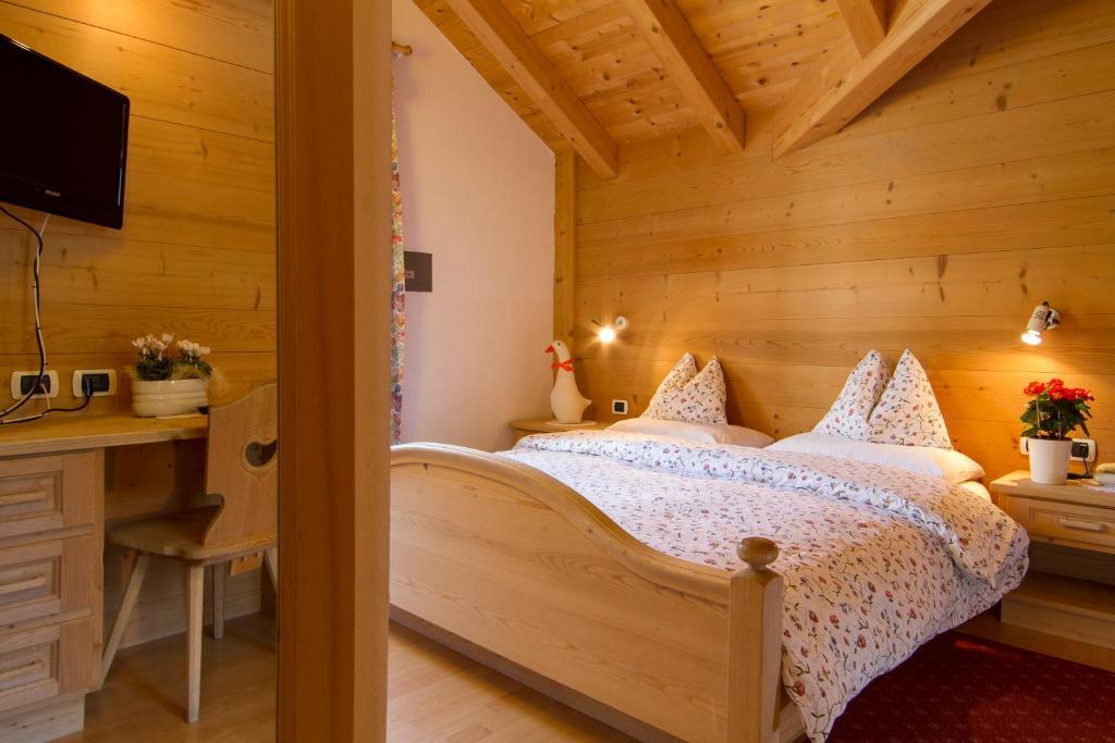 Chalet Madrisa Corvara In Badia Δωμάτιο φωτογραφία